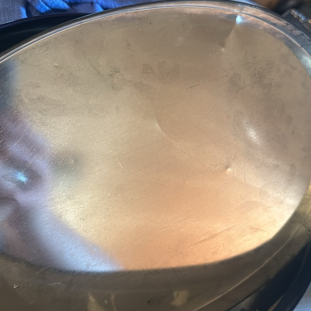 1939’s Vintage Wedgewood Oval 1651/2382 Blue, Cream & Gold Biscuit Tin/ Cherubs - Picture 10 of 13